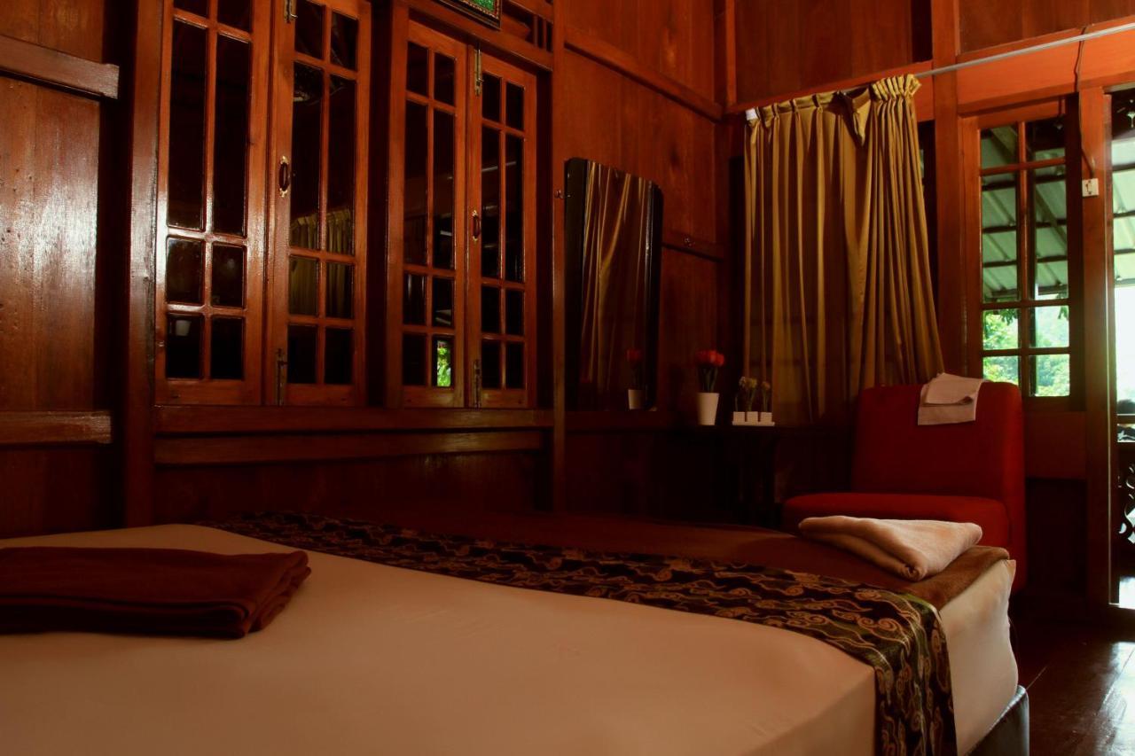 Bantal Guling Villa Lembang Exterior foto