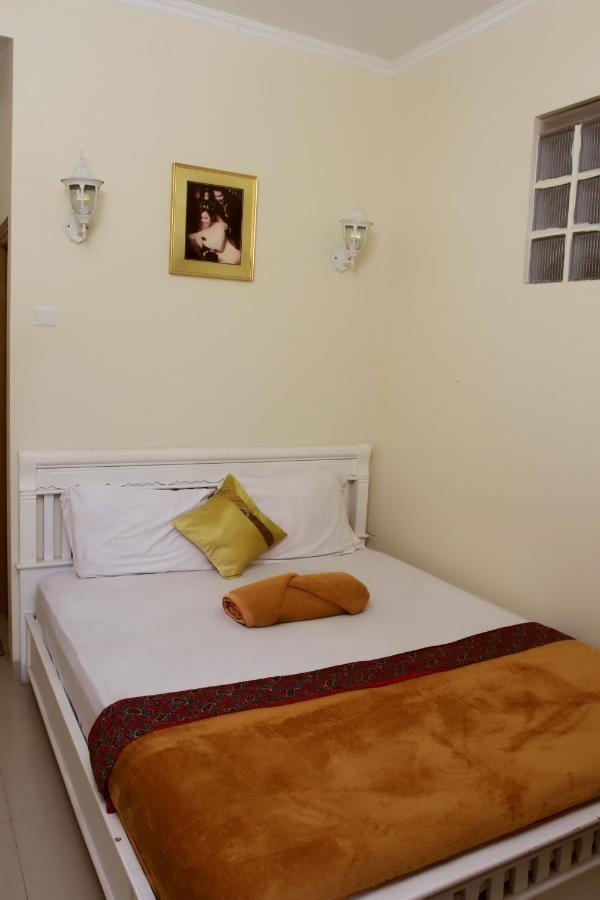 Bantal Guling Villa Lembang Exterior foto