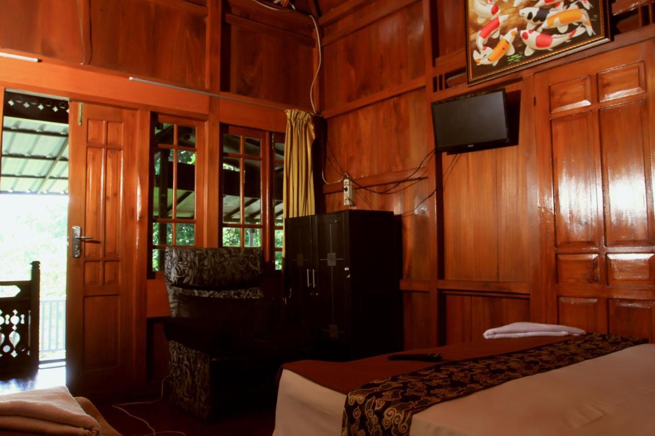 Bantal Guling Villa Lembang Exterior foto